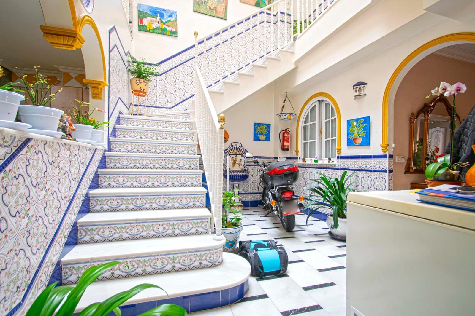 7 soveværelse Byhus til salg i Sevilla by - € 239.000 (Ref: 8854785)