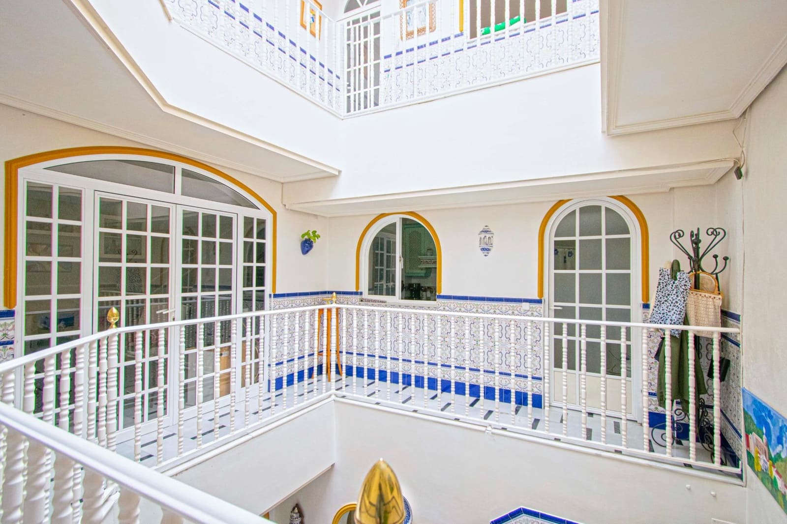 7 soveværelse Byhus til salg i Sevilla by - € 239.000 (Ref: 8854785)