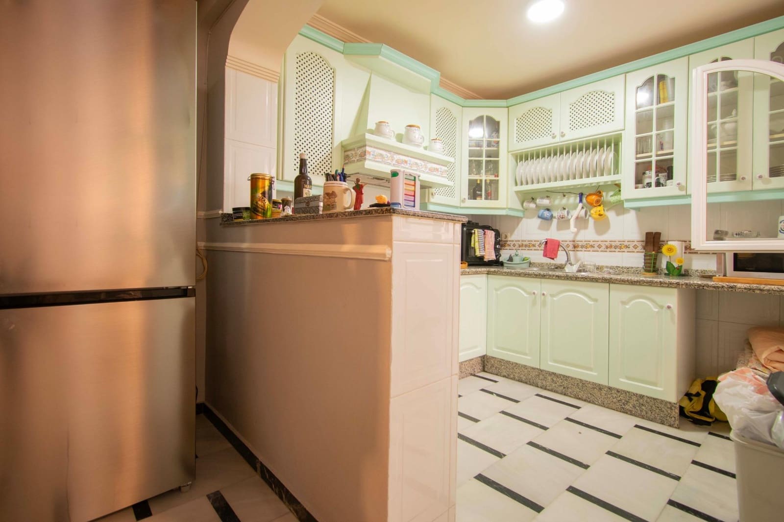 7 soveværelse Byhus til salg i Sevilla by - € 239.000 (Ref: 8854785)