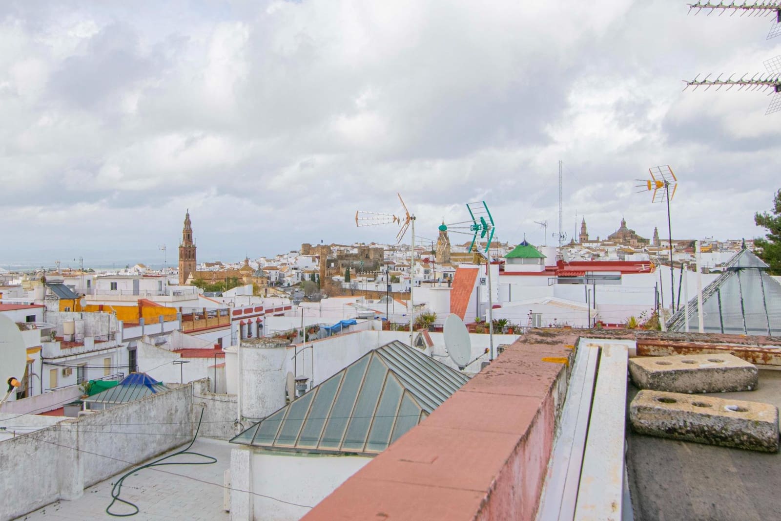 4 soveværelse Rækkehus til salg i Carmona - € 275.000 (Ref: 8874520)