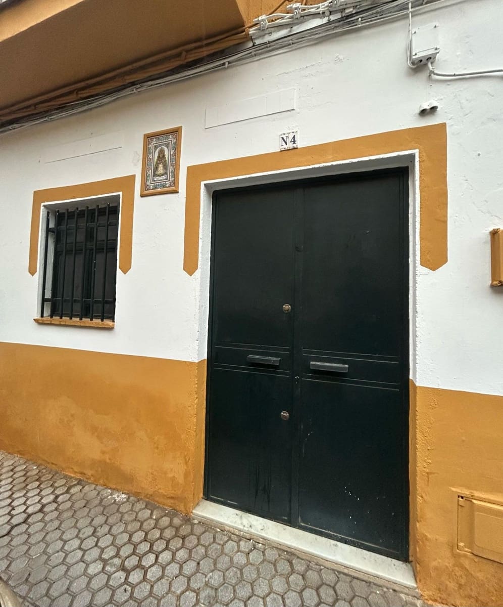 Commercieel te koop in Sevilla stad - € 115.000 (Ref: 8881795)