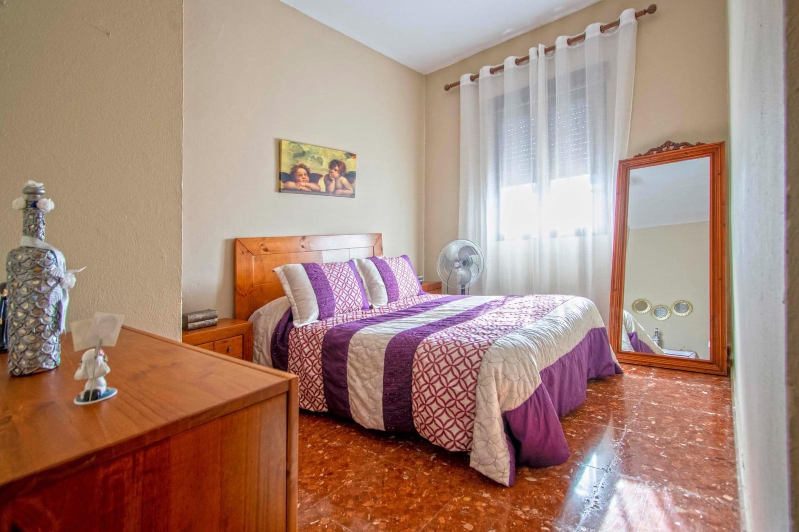 4 bedroom Villa for sale in Mairena del Alcor with pool garage - € 325,000 (Ref: 8884105)