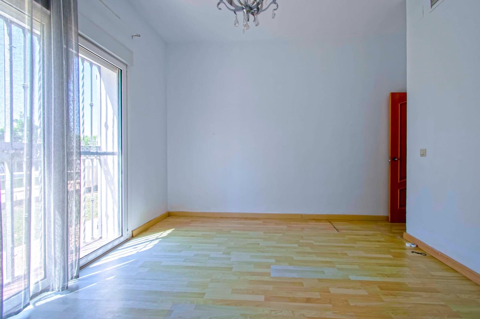 4 soverom Villa til salgs i Espartinas med svømmebasseng - € 550 000 (Ref: 8889243)