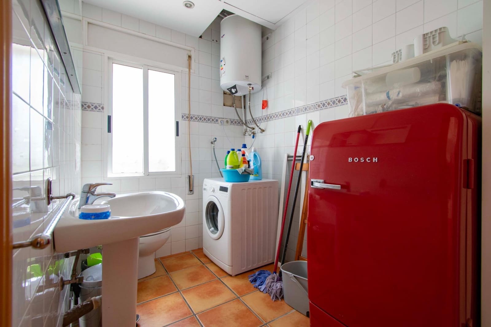 4 soverom Villa til salgs i Espartinas med svømmebasseng - € 550 000 (Ref: 8889243)