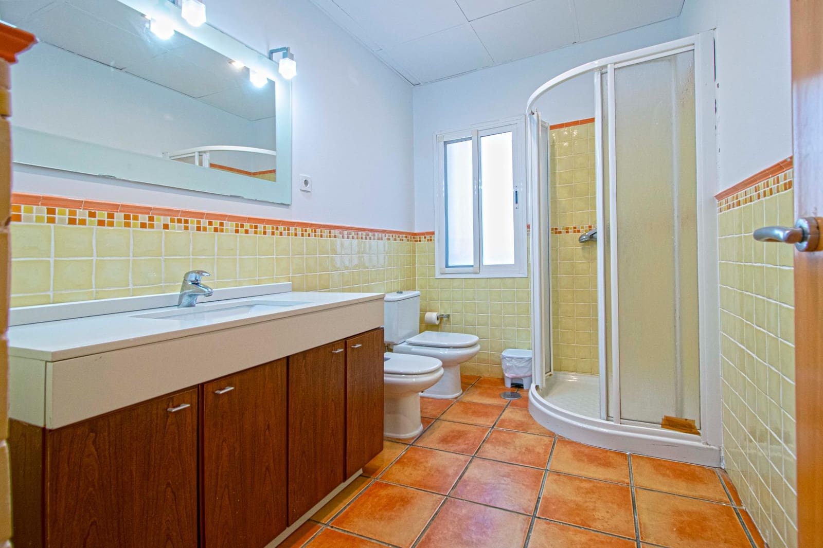 5 Zimmer Villa zu verkaufen in Espartinas mit Pool - 470.000 € (Ref: 8889243)