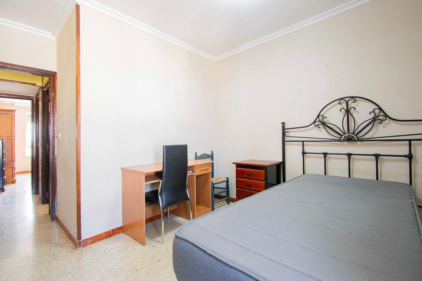 3 soveværelse Lejlighed til salg i Sevilla by med garage - € 349.000 (Ref: 8911195)