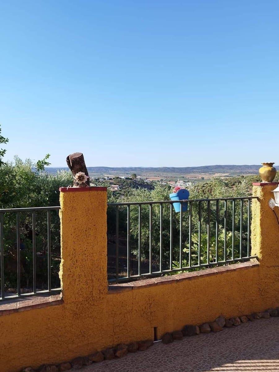 5 soveværelse Villa til salg i La Puebla de los Infantes med swimmingpool garage - € 186.000 (Ref: 8911200)