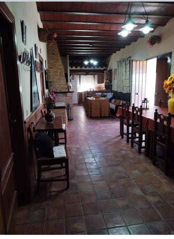 Chalet de 5 habitaciones en La Puebla de los Infantes en venta con piscina garaje - 186.000 € (Ref: 8911200)
