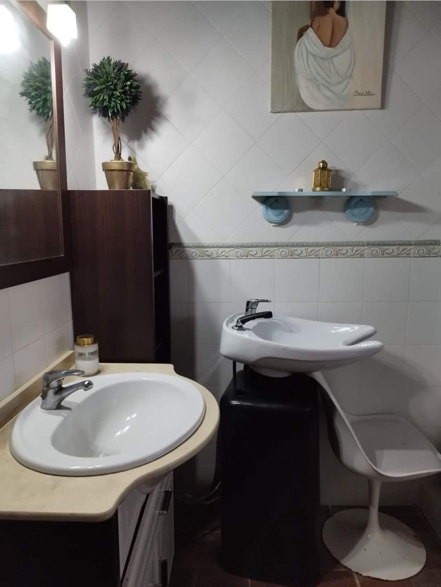 5 chambre Villa/Maison à vendre à La Puebla de los Infantes avec piscine garage - 186 000 € (Ref: 8911200)