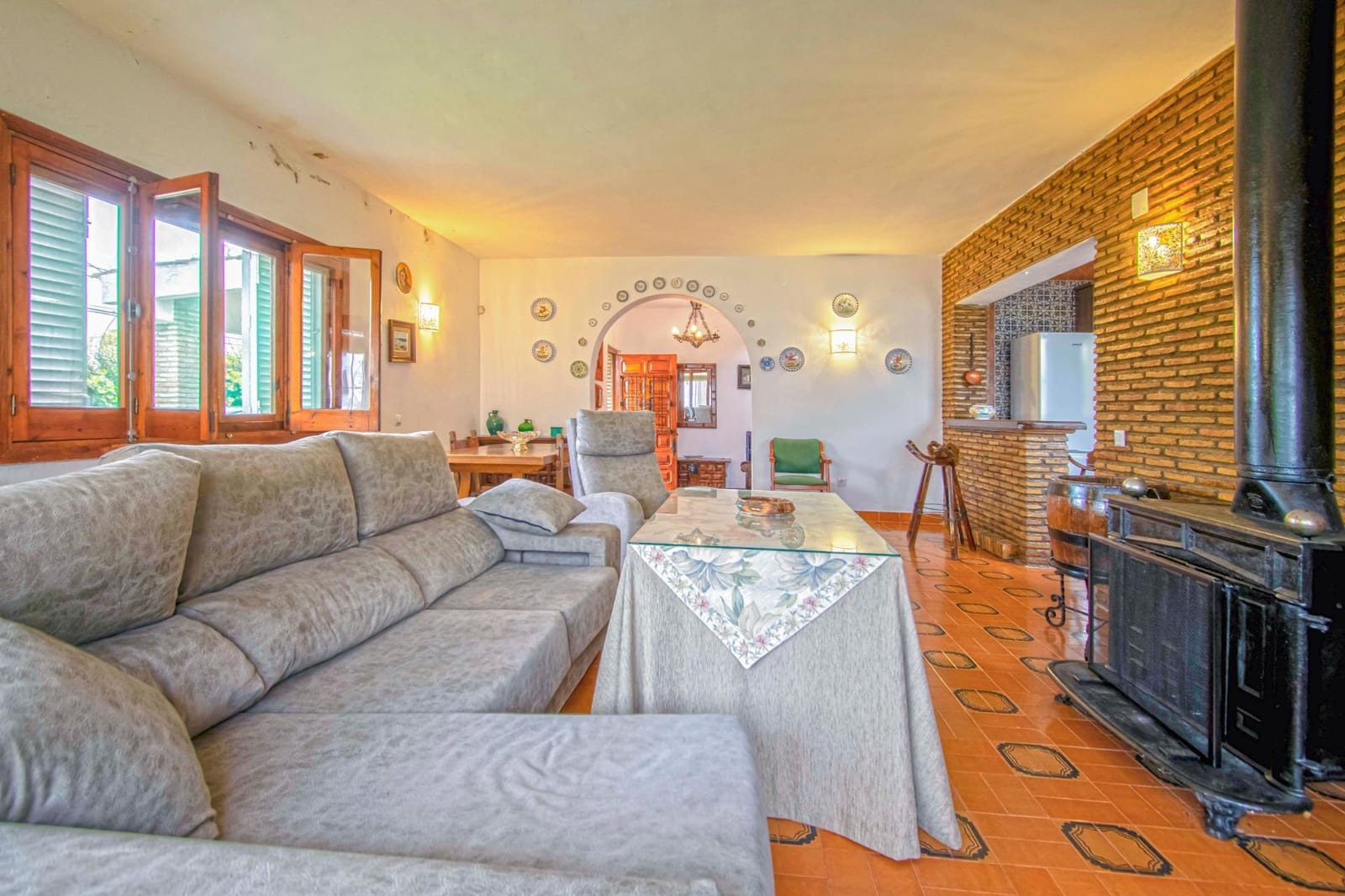 5 soveværelse Villa til salg i Salteras med swimmingpool - € 298.000 (Ref: 8918025)