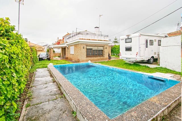 5 soverom Villa til salgs i Salteras med svømmebasseng - € 298 000 (Ref: 8918025)