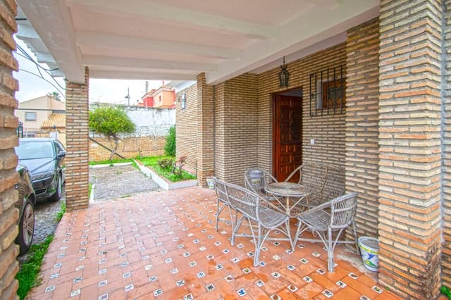 5 soverom Villa til salgs i Salteras med svømmebasseng - € 298 000 (Ref: 8918025)