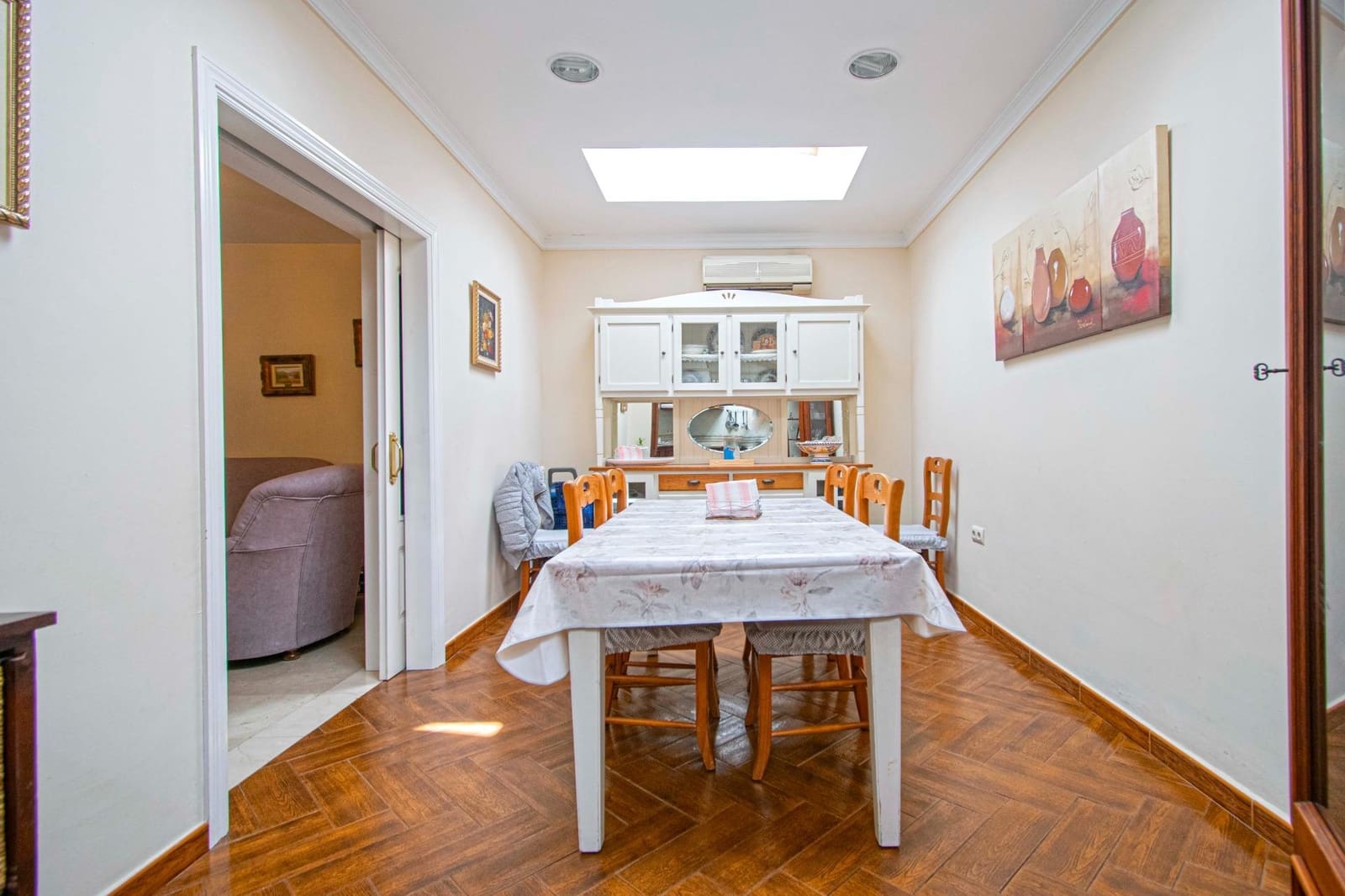 5 soveværelse Rækkehus til salg i Sevilla by med swimmingpool garage - € 499.000 (Ref: 8923982)