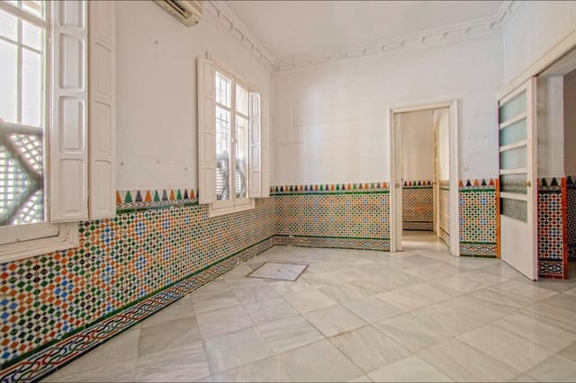 4 bedroom Townhouse for sale in Seville city - € 673,200 (Ref: 8926272)