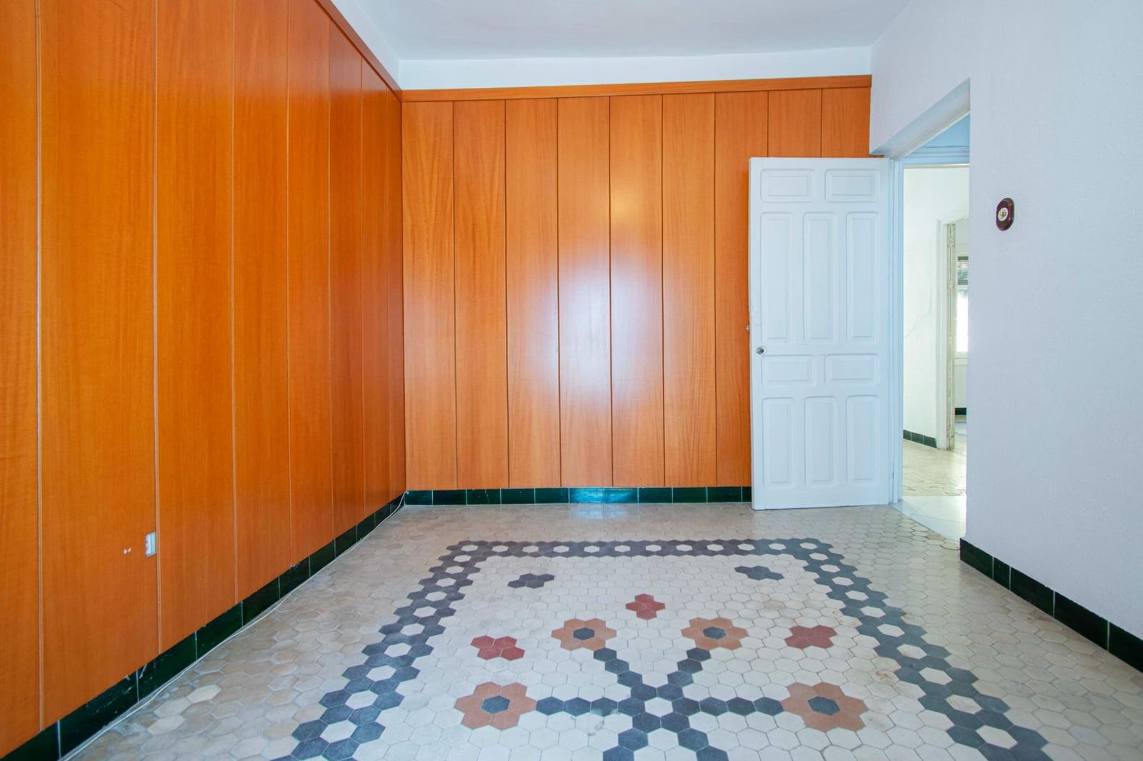 4 bedroom Townhouse for sale in Seville city - € 620,000 (Ref: 8926272)