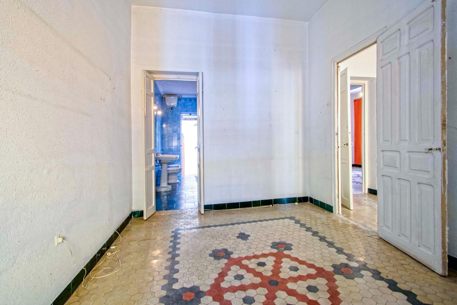 4 bedroom Townhouse for sale in Seville city - € 620,000 (Ref: 8926272)