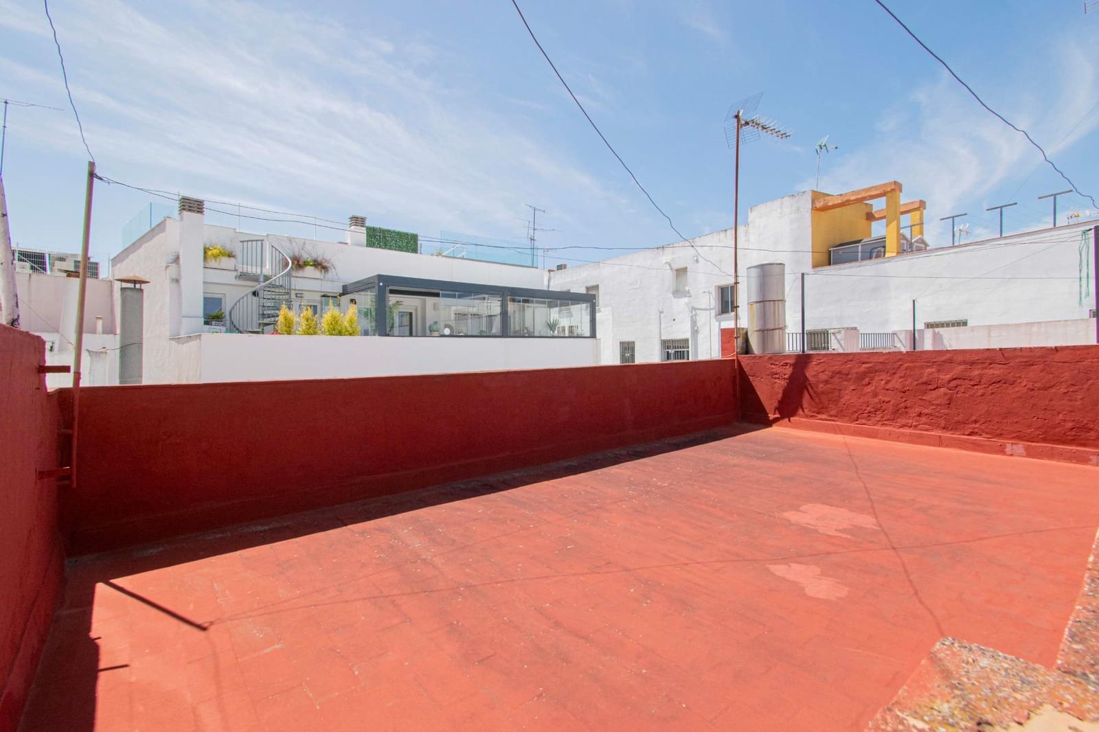 4 bedroom Townhouse for sale in Seville city - € 620,000 (Ref: 8926272)
