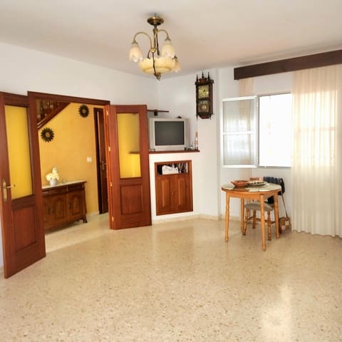 3 soverom Rekkehus til salgs i Ecija med garasje - € 140 000 (Ref: 8932301)