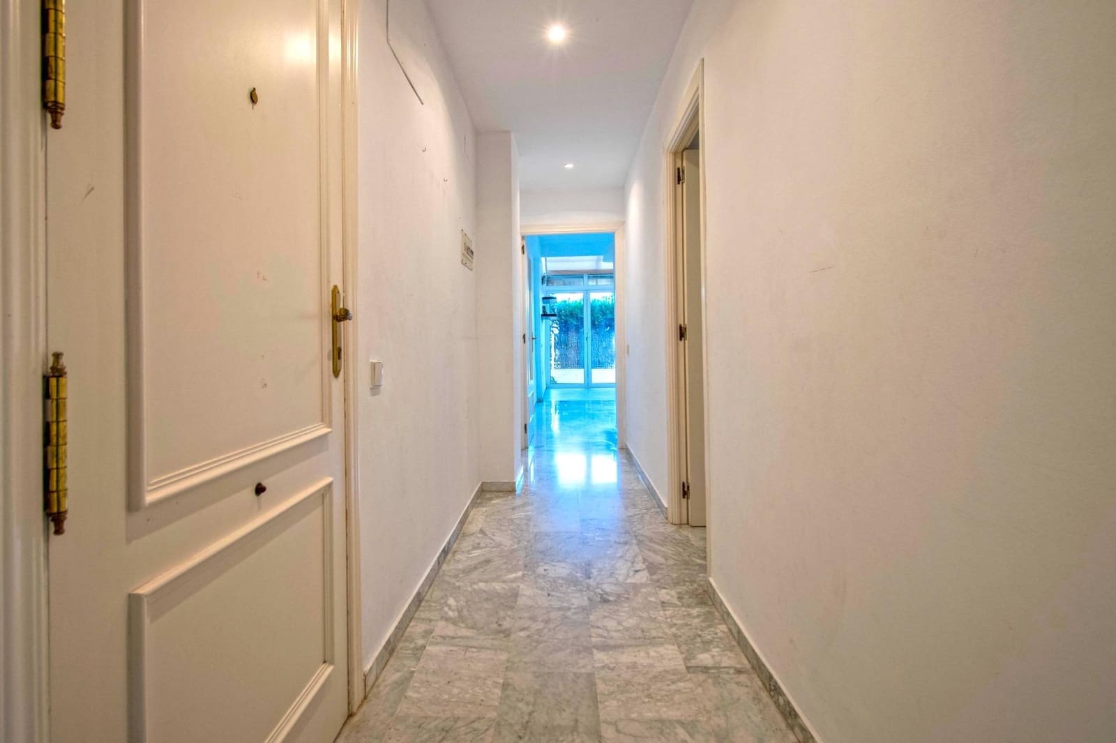 2 soveværelse Lejlighed til salg i Tomares med swimmingpool - € 240.000 (Ref: 8932302)