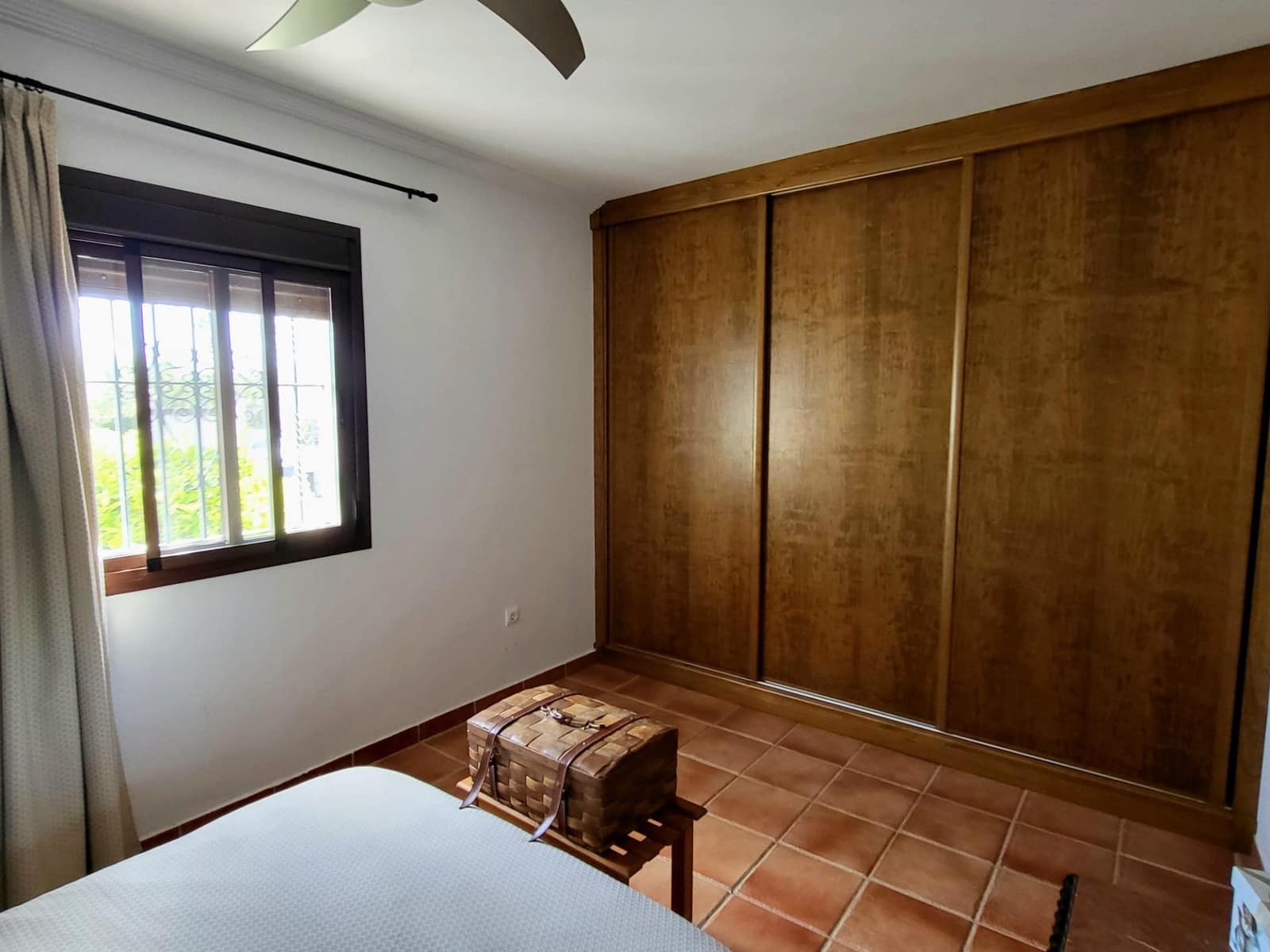 5 soveværelse Villa til salg i Pilas med swimmingpool - € 315.000 (Ref: 8932303)