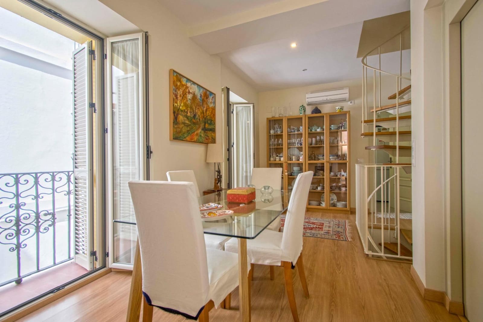 3 soveværelse Byhus til salg i Sevilla by - € 560.000 (Ref: 8935109)