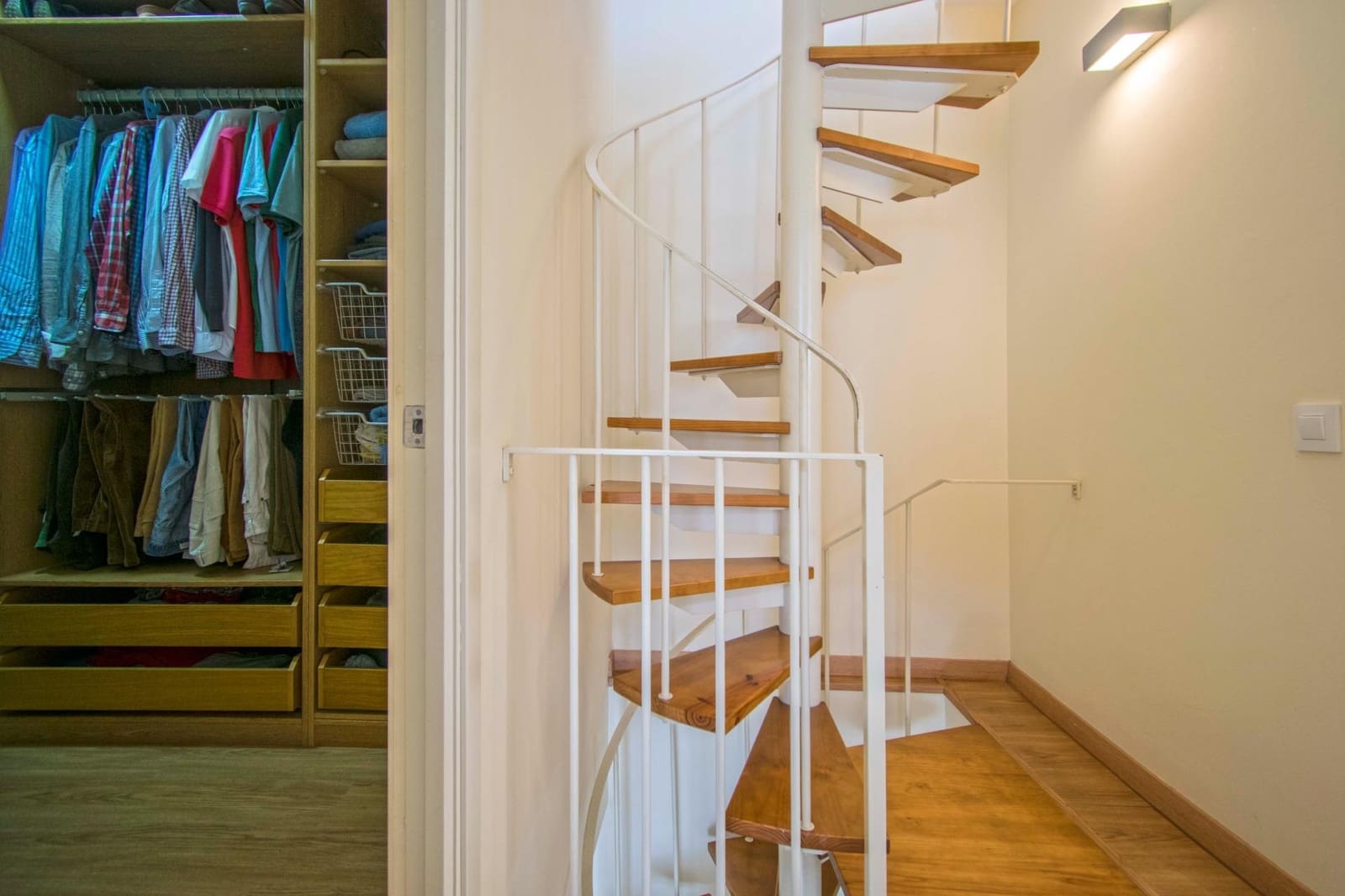 3 soveværelse Byhus til salg i Sevilla by - € 560.000 (Ref: 8935109)