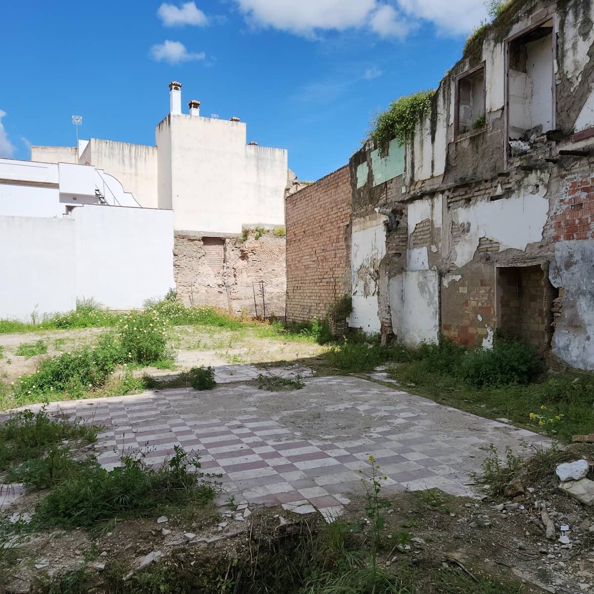 Działka budowlana na sprzedaż w Ecija - 350 000 € (Ref: 8941454)