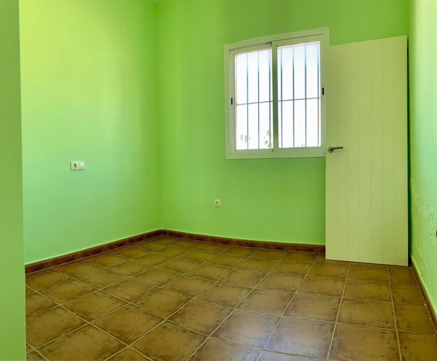 4 slaapkamer Appartement te koop in Burguillos - € 119.990 (Ref: 8954361)