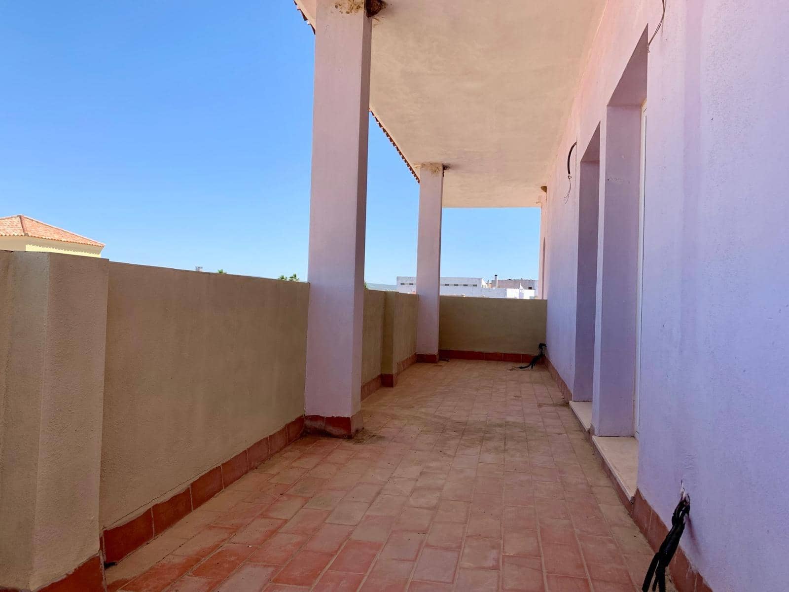 4 slaapkamer Appartement te koop in Burguillos - € 119.990 (Ref: 8954361)