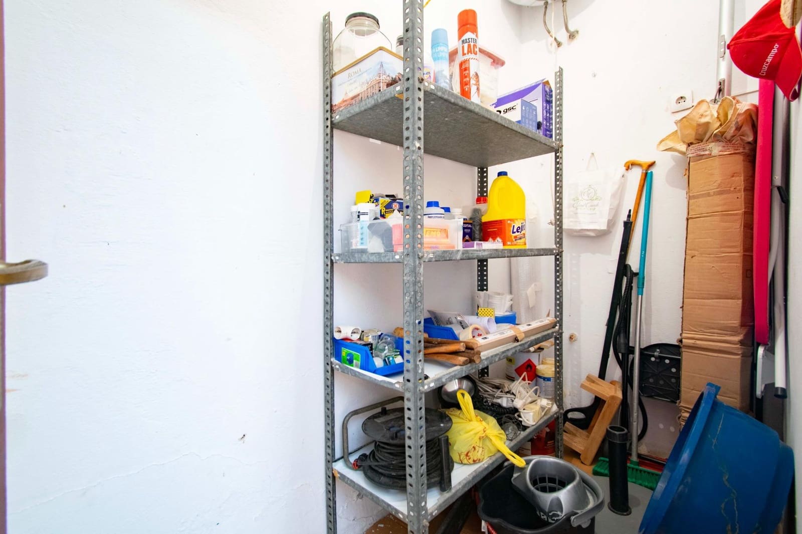 5 soveværelse Villa til salg i La Rinconada - € 210.000 (Ref: 8957184)