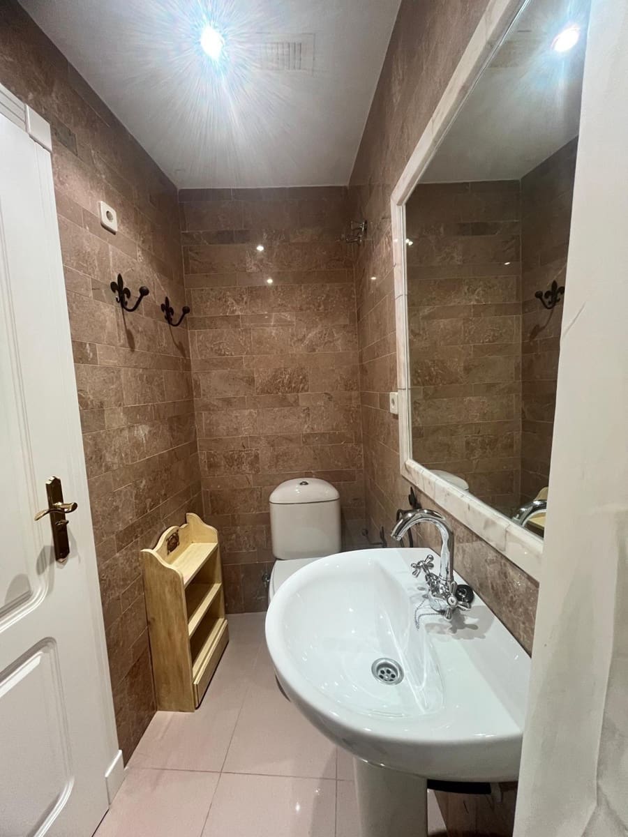 3 bedroom Flat for sale in Ecija with garage - € 135,000 (Ref: 8982420)