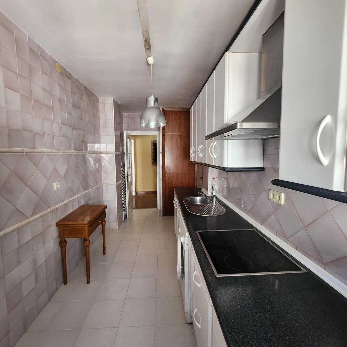 3 bedroom Flat for sale in Ecija with garage - € 135,000 (Ref: 8982420)