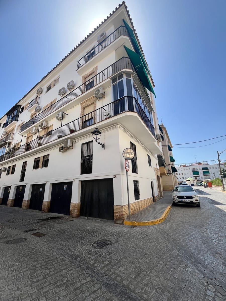 3 bedroom Flat for sale in Ecija with garage - € 135,000 (Ref: 8982420)