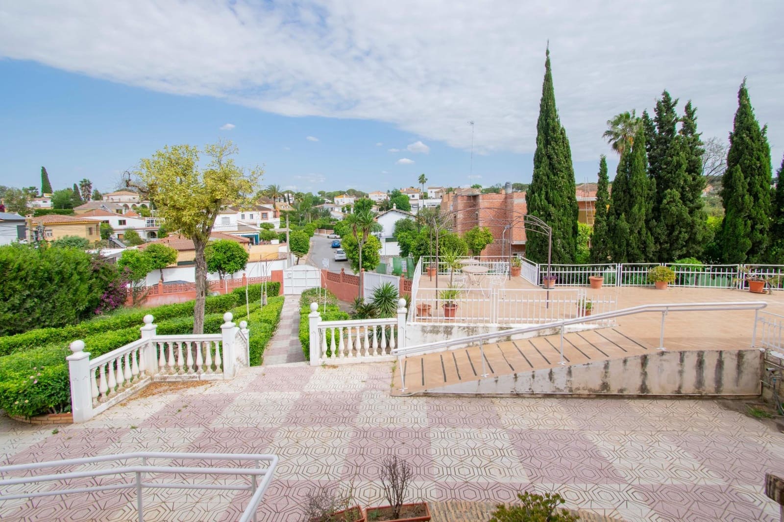 10 soveværelse Villa til salg i Alcala de Guadaira med swimmingpool - € 339.000 (Ref: 8986032)