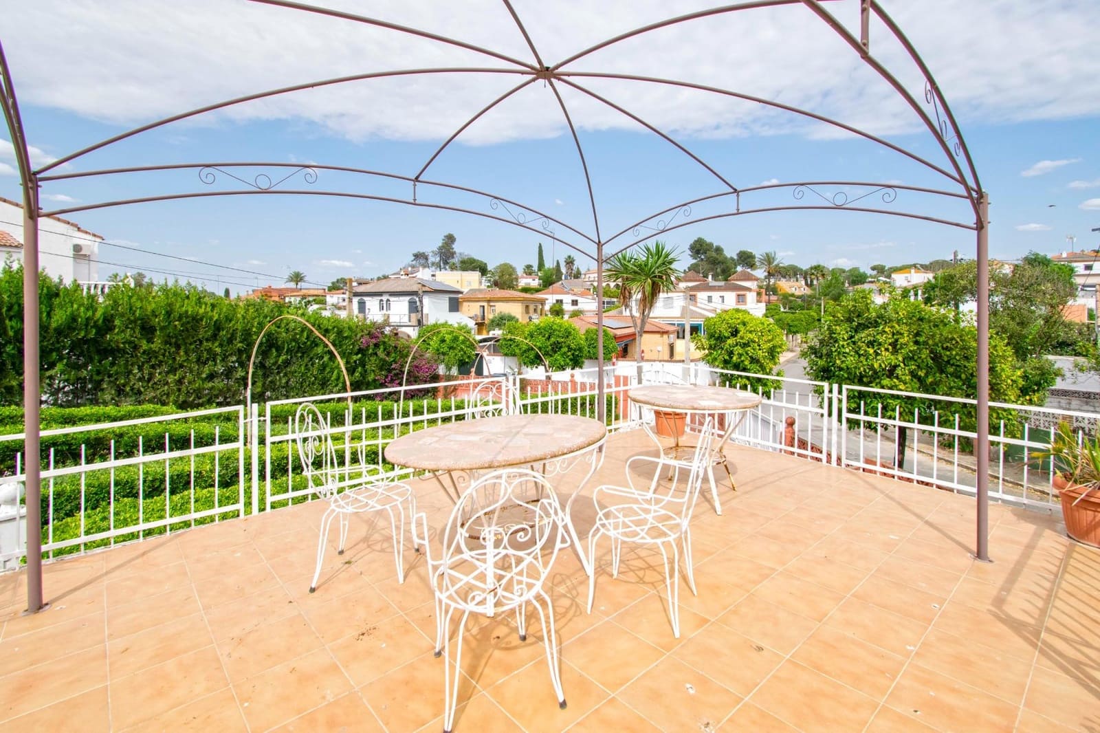 10 soveværelse Villa til salg i Alcala de Guadaira med swimmingpool - € 339.000 (Ref: 8986032)