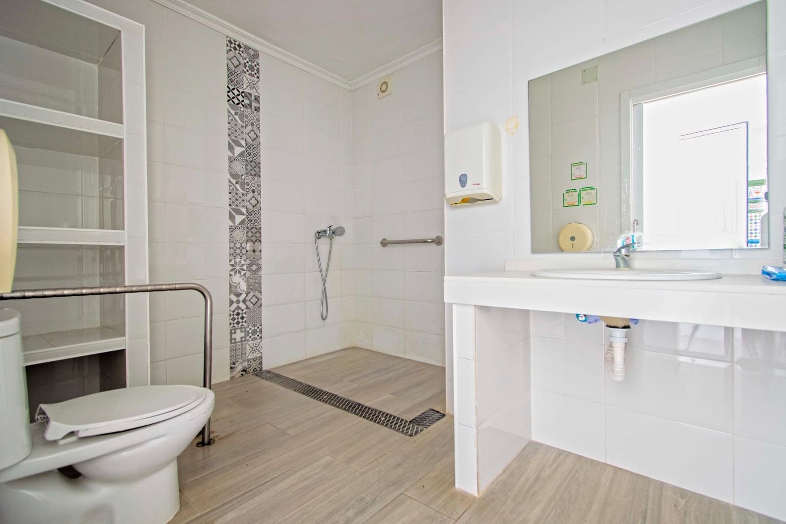 10 soveværelse Villa til salg i Alcala de Guadaira med swimmingpool - € 339.000 (Ref: 8986032)