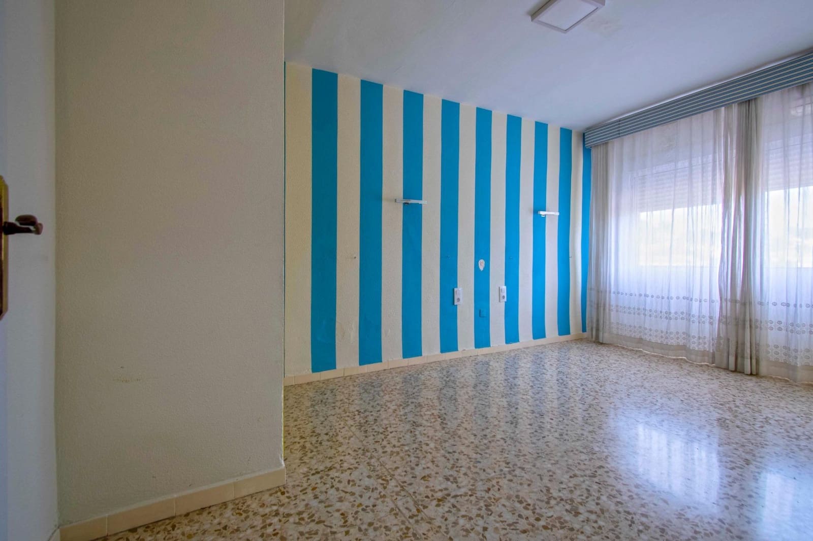 10 soveværelse Villa til salg i Alcala de Guadaira med swimmingpool - € 339.000 (Ref: 8986032)