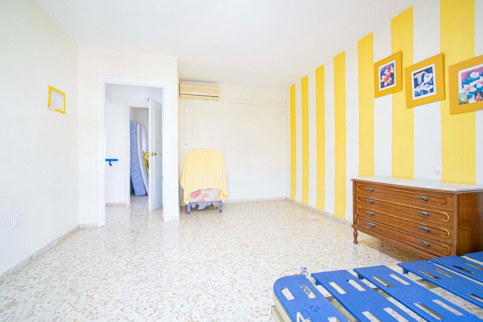 10 soveværelse Villa til salg i Alcala de Guadaira med swimmingpool - € 339.000 (Ref: 8986032)