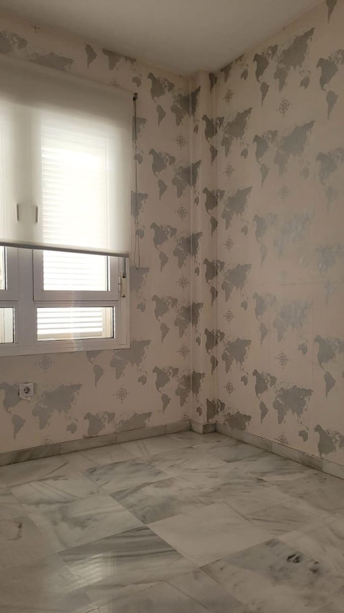 5 soveværelse Semi-Rækkehus til salg i Coria del Rio - € 320.000 (Ref: 8986034)