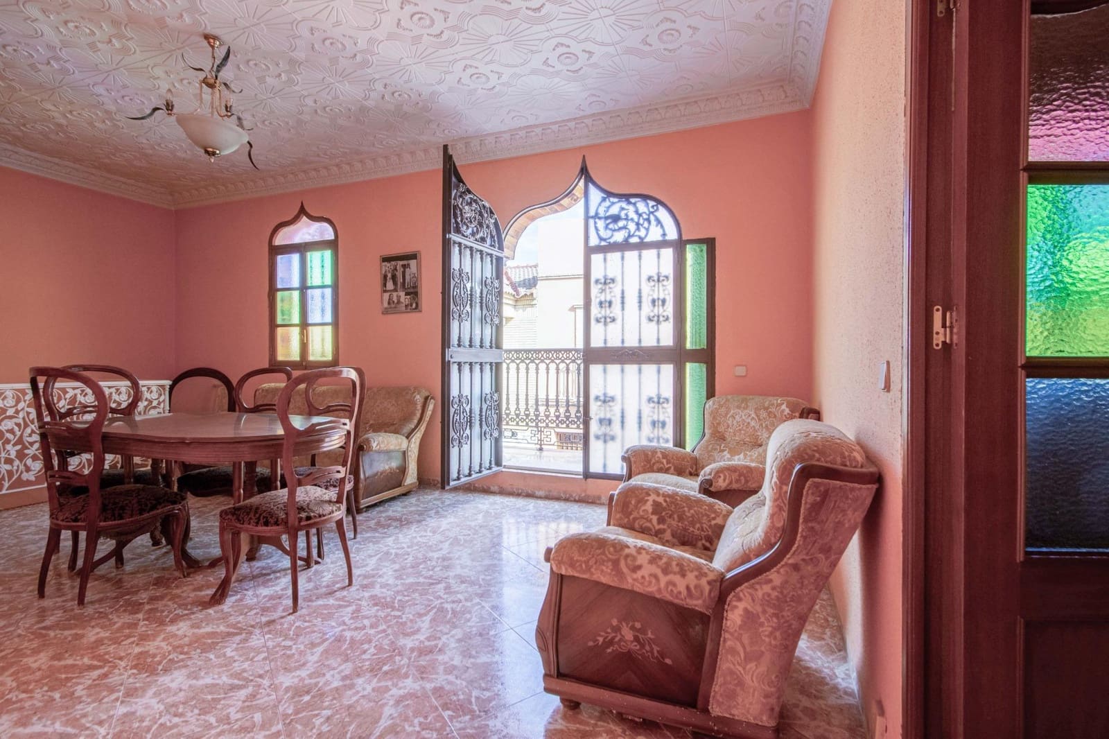 8 soveværelse Finca/Landehus til salg i Mairena del Aljarafe med swimmingpool garage - € 370.000 (Ref: 8998590)