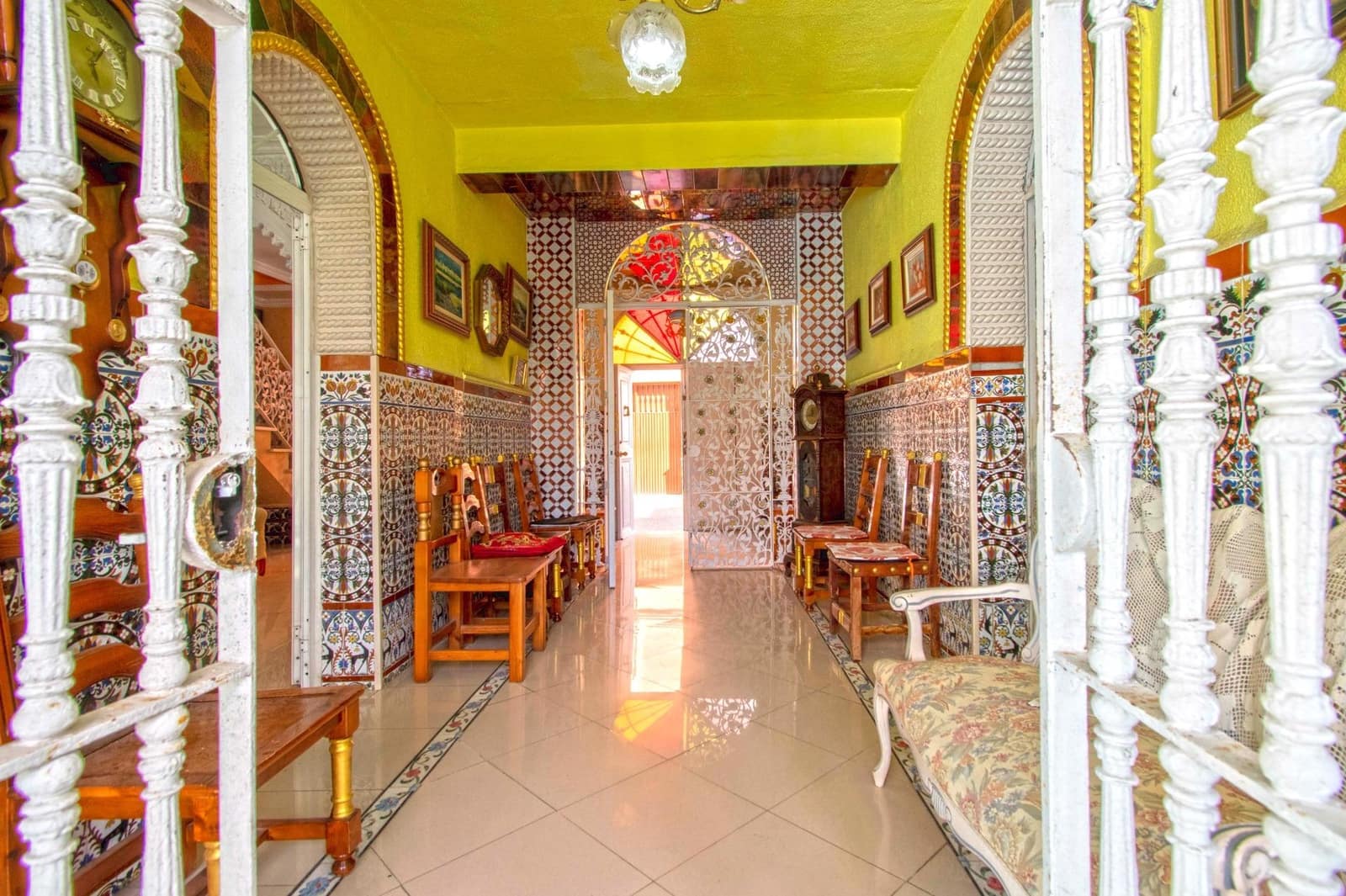 8 soveværelse Finca/Landehus til salg i Mairena del Aljarafe med swimmingpool garage - € 370.000 (Ref: 8998590)