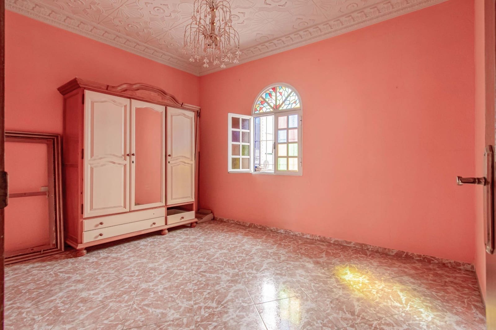 8 soveværelse Finca/Landehus til salg i Mairena del Aljarafe med swimmingpool garage - € 370.000 (Ref: 8998590)