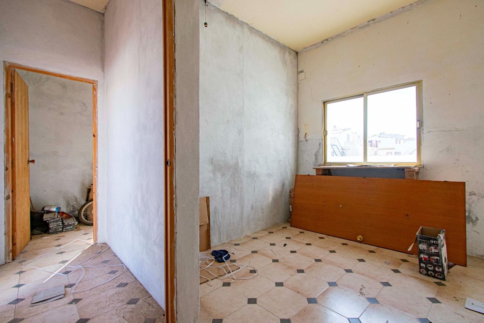 8 soveværelse Finca/Landehus til salg i Mairena del Aljarafe med swimmingpool garage - € 370.000 (Ref: 8998590)