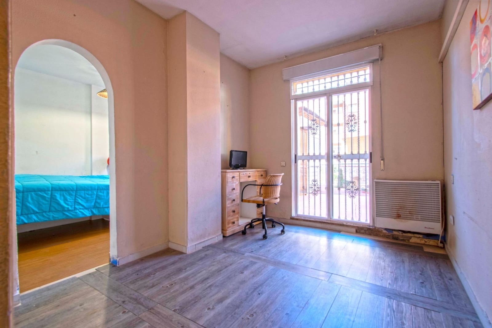 3 soveværelse Lejlighed til salg i Sevilla by med swimmingpool - € 300.000 (Ref: 9014208)