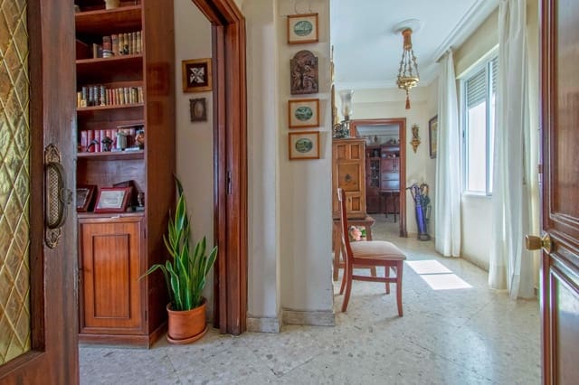 4 sypialnia Mieszkanie na sprzedaż w Miasto Sewilla - 554 950 € (Ref: 9023527)