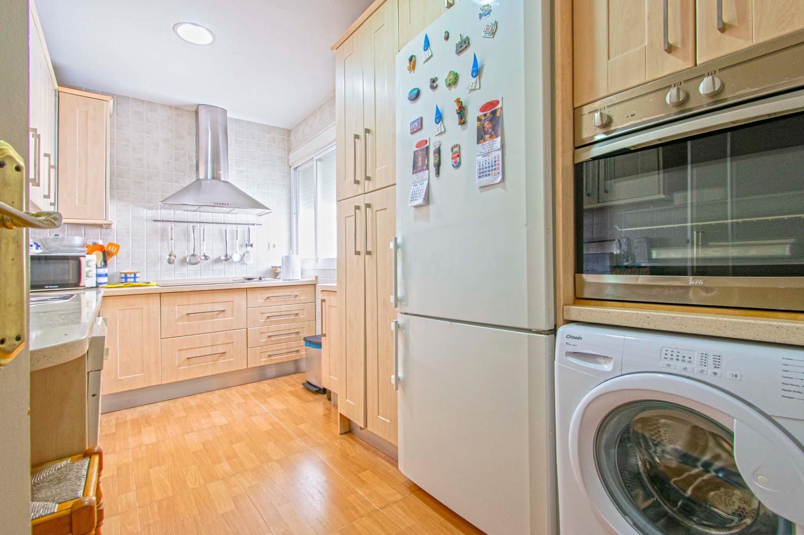 4 slaapkamer Flat te koop in Sevilla stad - € 554.950 (Ref: 9023527)