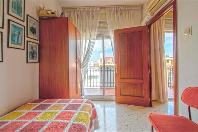 4 sypialnia Mieszkanie na sprzedaż w Miasto Sewilla - 540 000 € (Ref: 9023527)