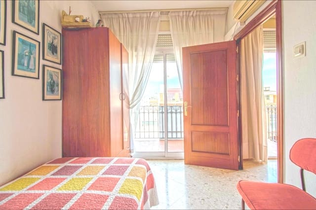 Piso de 4 habitaciones en Sevilla ciudad en venta - 524.900 € (Ref: 9023527)