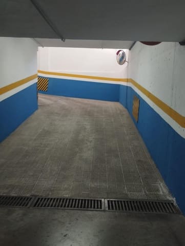 Garage for sale in Seville city - € 10,000 (Ref: 9026898)