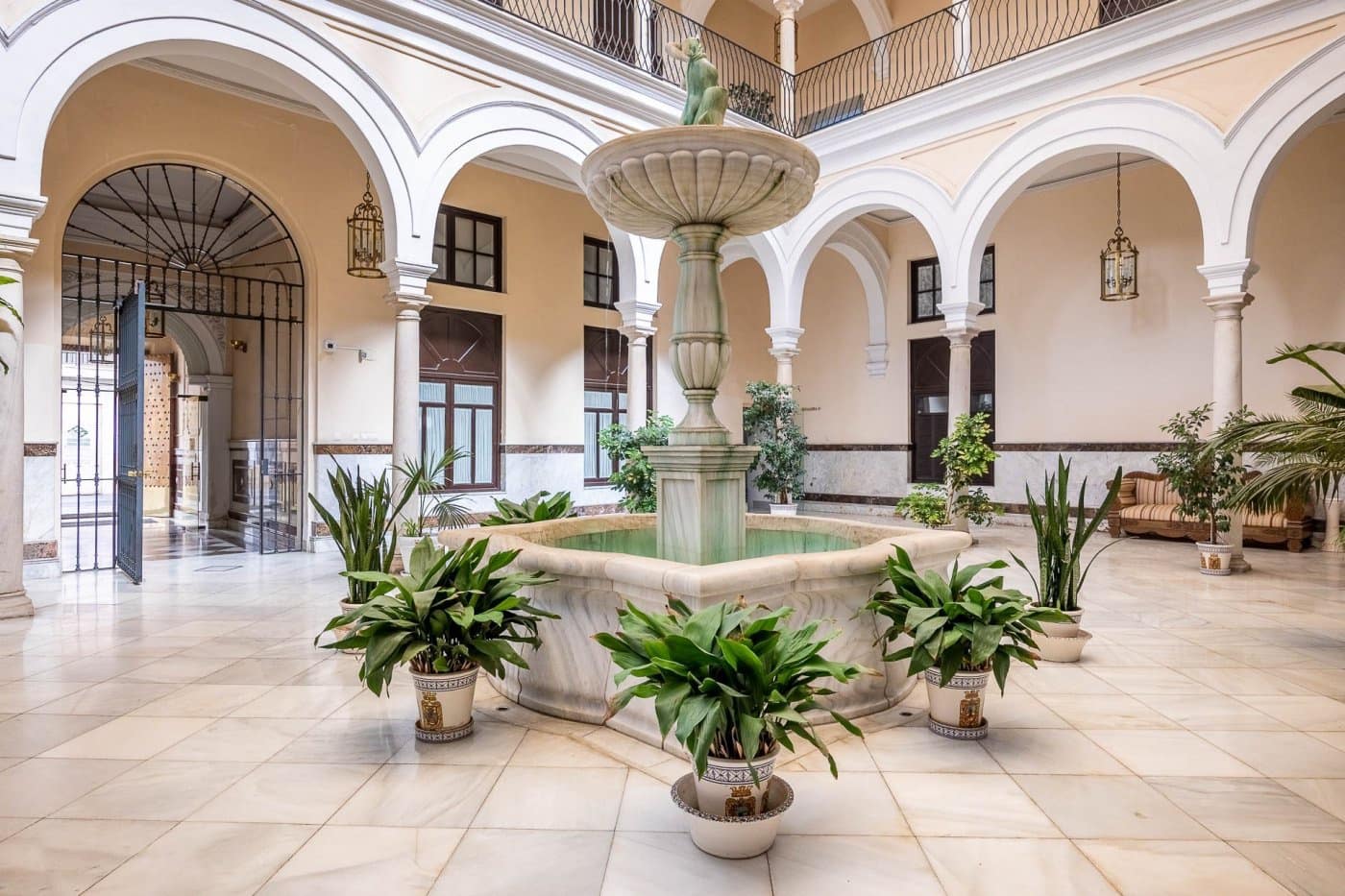 1 sovrum Lägenhet till salu i Sevilla stad - 295 000 € (Ref: 9029608)